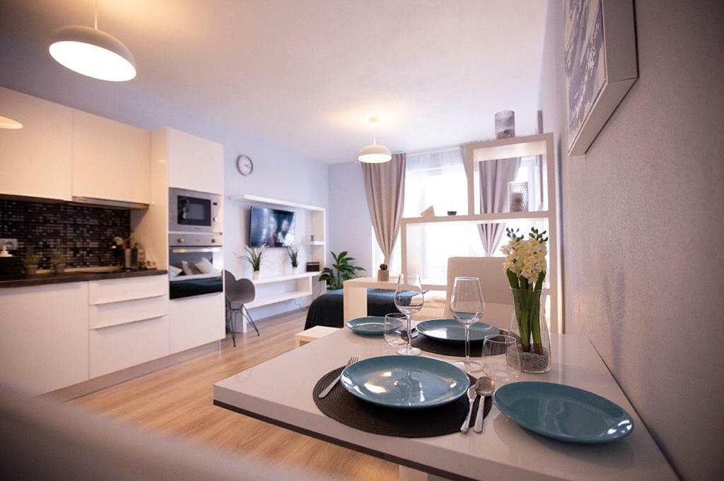 Apartment Letnany - Standerova Prag